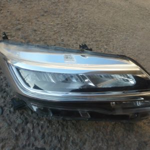 optico toyota rush 2020 2021 2022 2023 copiloto full leds – dañado