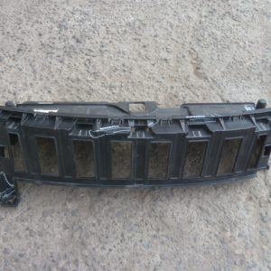 soporte superior de parachoque peugeot 3008 2019 – quebrado