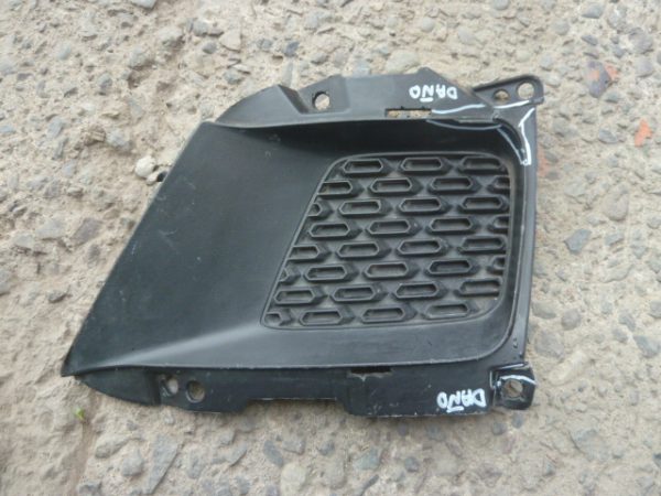 moldura tapa de parachoque tiggo 2 2020 copiloto - daños