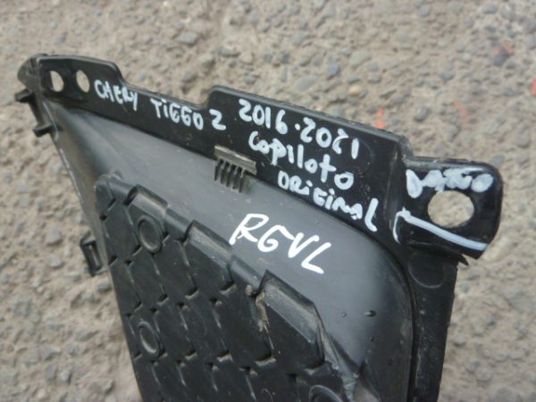 moldura tapa de parachoque tiggo 2 2020 copiloto - daños - Imagen 5