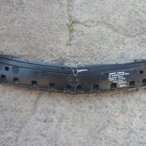 soporte superior de parachoque mb serie a w176 2016 2018 daños