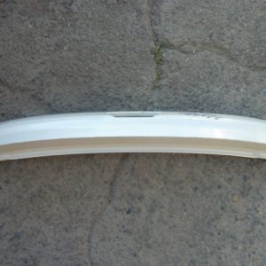 moldura ford escape 2014 2017 de portalon – daños