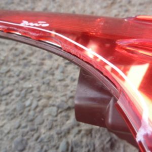 foco toyota rav4 2014 2016 trasero chofer – daños