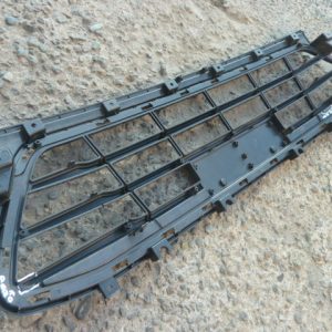 rejilla de parachoque ssangyong korando 2021 2023 – daños