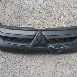 mascara mitsubishi l200 work 2020 2024 – quebrada oferta!