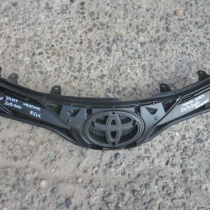 mascara toyota yaris 2019 2020 – quebrada