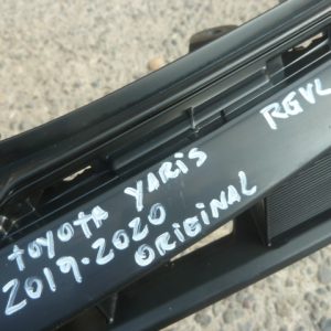 mascara toyota yaris 2019 2020 – quebrada