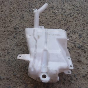 deposito limpiaparabrisa mitsubishi l200 2008 2014 – daños