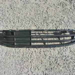 rejilla de parachoque mitsubishi mirage 2014 2015