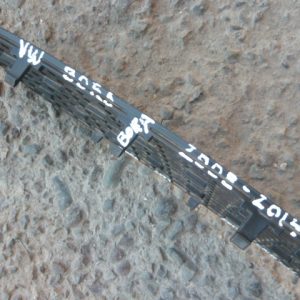 Rejilla de parachoque volkswagen bora 2008 2014 – daños