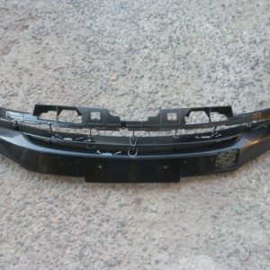 Rejilla moldura de parachoque mazda 3 2.0 2012 2013 daños