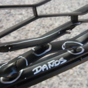 Rejilla de parachoque nissan xtrail t32 2015 2016 2017 – daños