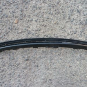 Rejilla de parachoque toyota yaris 2019 2020 superior – daños