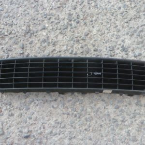 Rejilla de parachoque fiat grande punto 2007 2012 daño