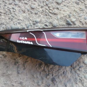 foco mazda cx30 2021 2022 leds – de portalon copiloto – daños