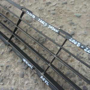 Rejilla de parachoque toyota yaris sedan 2008 2013