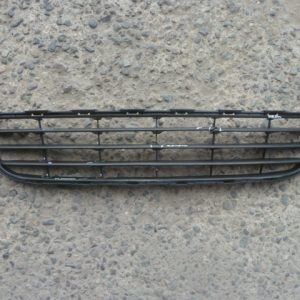 Rejilla de parachoque suzuki swift 2013 2014 daños