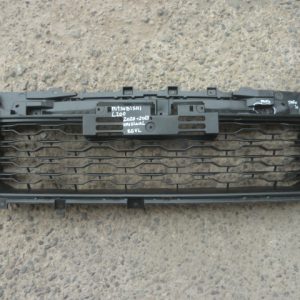 Rejilla de parachoque mitsubishi l200 2020 2023 daños