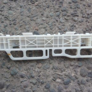 Mensula soporte kia cerato 5 5puertas 2011 2013 trasera copiloto