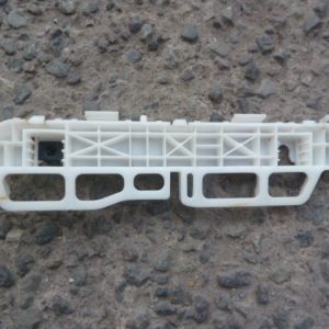 Mensula soporte kia cerato 5 5puertas 2011 2013 trasera chofer