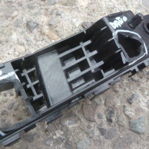 Mensula soporte chery tiggo 2 2019 2020 delant copiloto daños