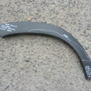 moldura paso rueda chery tiggo 2 2017 2022 trasera copiloto daños