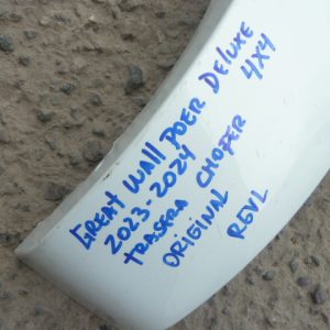 moldura paso rueda poer deluxe 2023 2024 trasera chofer daños