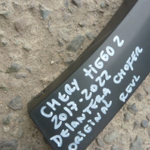 moldura de tapabarro tiggo 2 2017 2022 delantera chofer daños