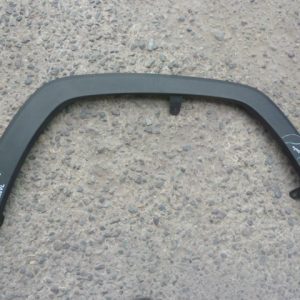 moldura de tapabarro toyota rav4 2020 2022 delant copiloto daños