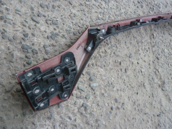 moldura de portalon mazda 3 2015 2016 2017 2018 daños - Imagen 6