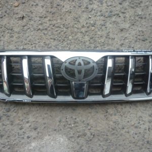 Mascara toyota land cruiser prado 2003 2005 2008 – daños