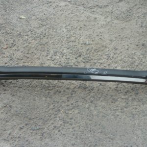 moldura rav4 limited 2014 2015 inferior parach delantero – daños