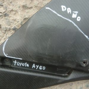 moldura toyota aygo 2018 2020 de parachoque trasero – daños