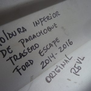 moldura ford escape 2014 2016 inferior de parachoq trasero – daños