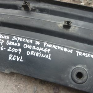 moldura grand cherokee 2006 2009 superior parach trasero – daños