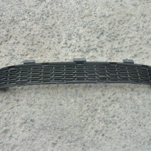 Rejilla de parachoque kia sorento 2014 2015 – daños