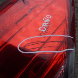 foco legacy stw station wagon 2011 2014 trasero copiloto – daños