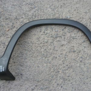 moldura ram 1000 2020 2022 tapabarro delantero copiloto – daños