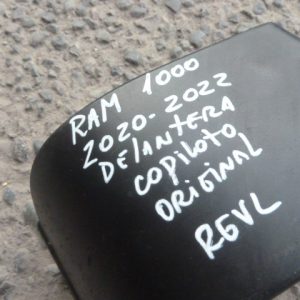 moldura ram 1000 2020 2022 tapabarro delantero copiloto – daños