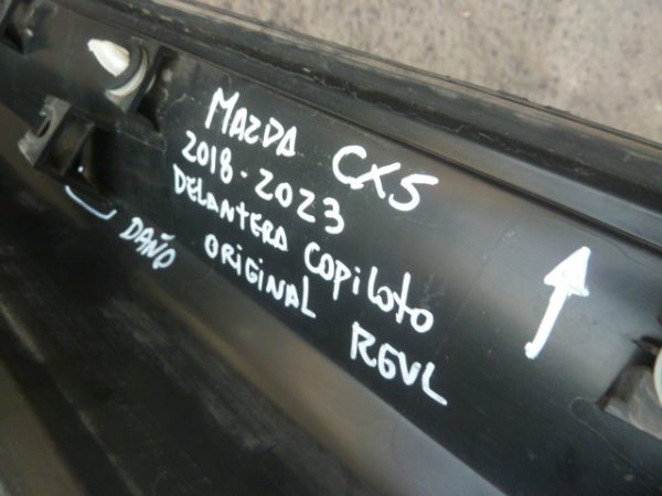 moldura mazda cx5 2018 2023 puerta delant copiloto daños - Imagen 2