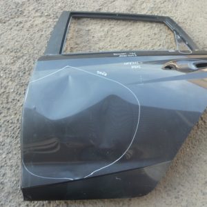 puerta hyundai i20 2022 2023 trasera copiloto (con daños)