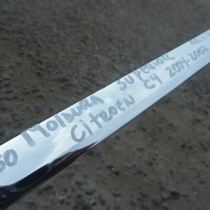 moldura bisel de mascara c4 2004 2007 de logotipo superior