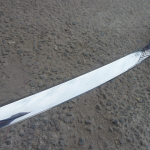 moldura bisel cromado de rejilla parachoque mazda cx7 2010 2012