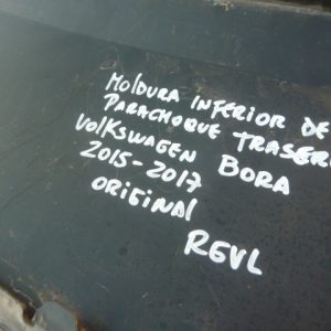 moldura inferior de parachoque volkswagen bora 2015 2017 trasero