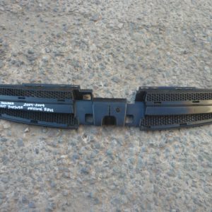 mascara solo rejilla peugeot partner 2004 2009