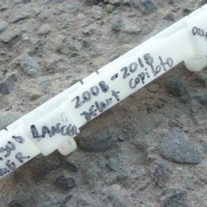 Mensula soporte mitsubishi lancer r 2008 2018 delantera copiloto