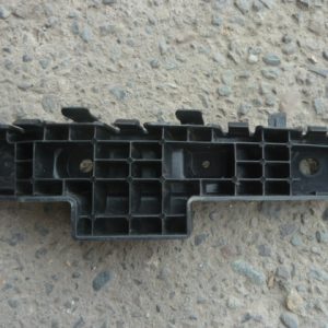 Mensula soporte tivoli 2016 2021 delantera copiloto – daños