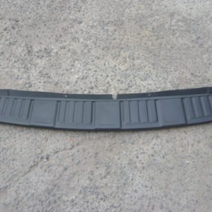 moldura ford escape 2009 2012 superior de parachoque trasero