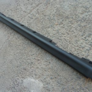 moldura nissan tiida 2008 2009 2012 2013 de zocalo copiloto