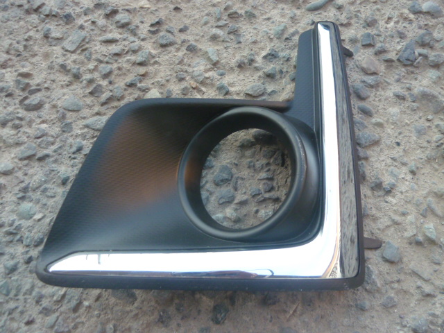 moldura bisel tapa de parachoque subaru xv 2017 - chofer